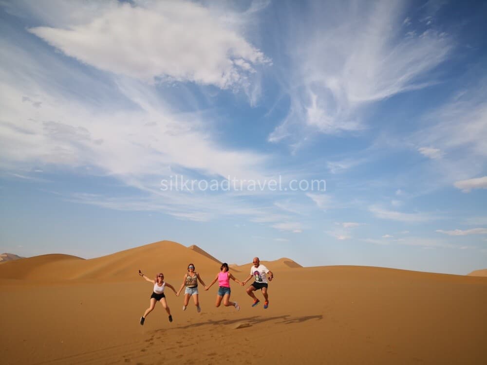 xinjiang-takelamagan