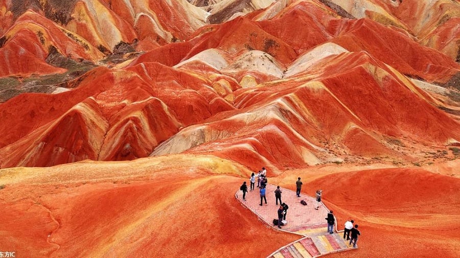 6-days-gansu-silk-road-to-rainbow-mountain-mogao-grottoes 6-days-gansu-silk-road-to-rainbow-mountain-mogao-grottoes