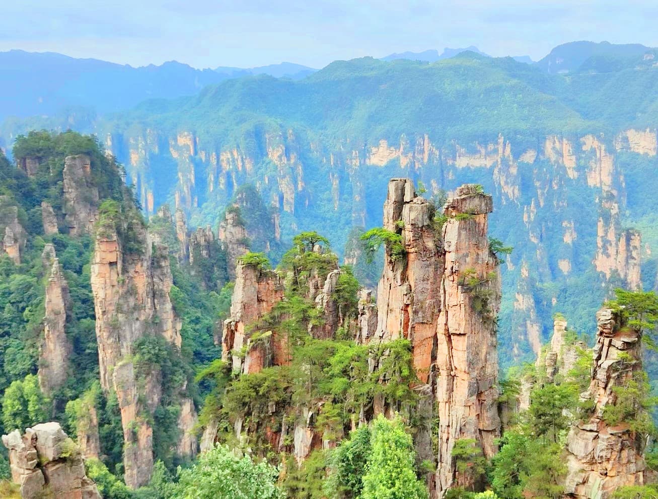 zhangjiajie-travel-guide zhangjiajie-travel-guide