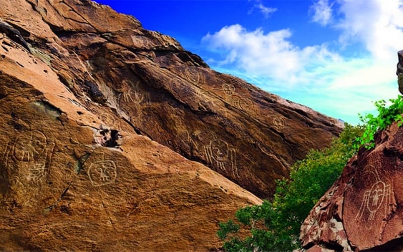 rock-paintings-of-helan-mountain rock-paintings-of-helan-mountain