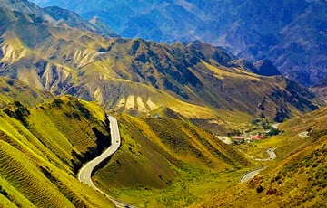 classic-xinjiang-tour-sayram-lake-narat-and-duku-adventure classic-xinjiang-tour-sayram-lake-narat-and-duku-adventure