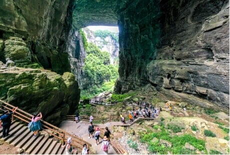 5-day-chongqing-tour-explore-wulong-karst-dazu-rock-carvings 5-day-chongqing-tour-explore-wulong-karst-dazu-rock-carvings