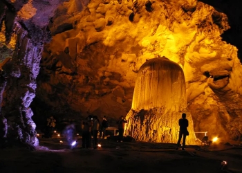 Tianzhong Cave