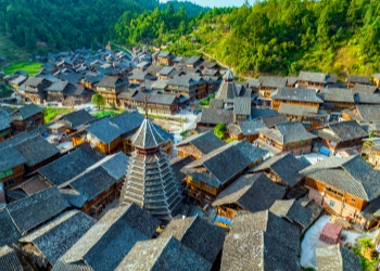 Huanggang Dong Village