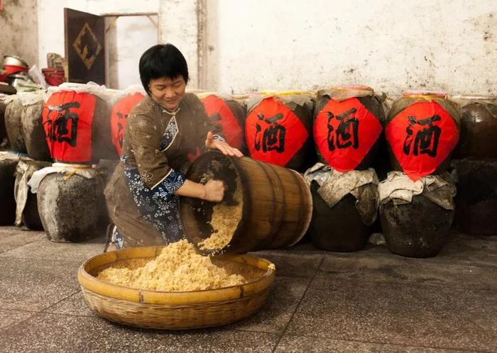 Niang Wine Hakka.jpg