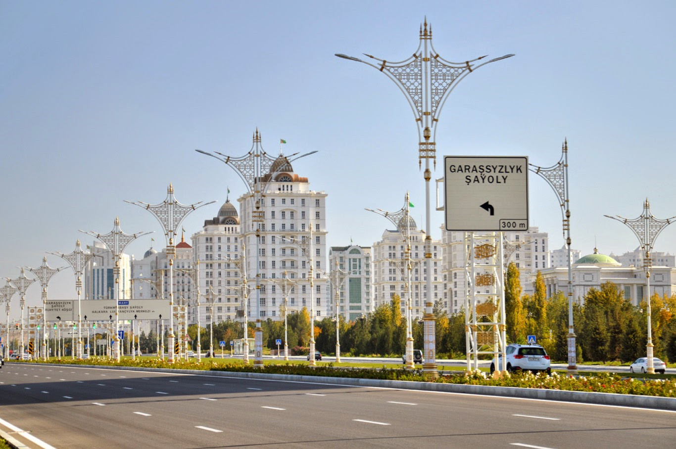 6 Days Turkmenistan Tour with Border Transfer