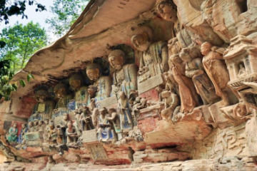 Beishan Stone Carvings: Tang Dynasty Buddhist Art & UNESCO Dazu Sites