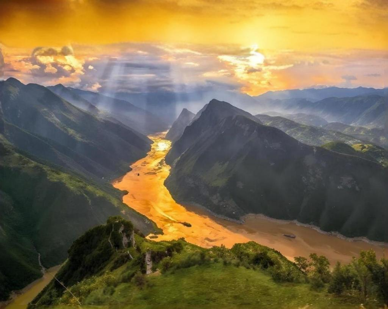 4 Days Chongqing-Yichang Yangtze River Cruise(Yangtze Gold Cruise)