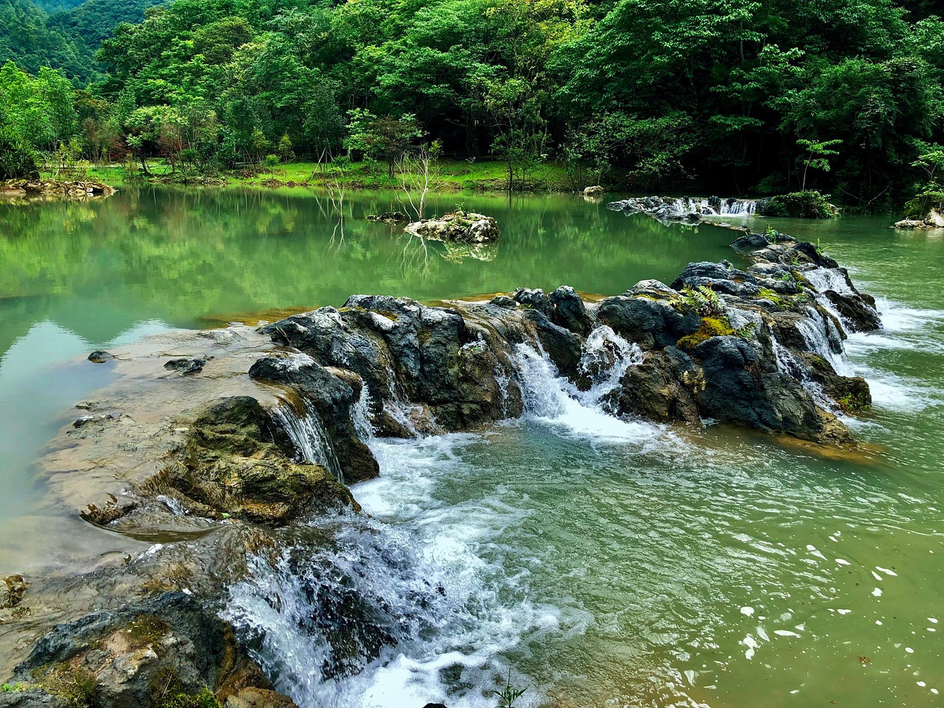 8 Days Guizhou's Most Iconic Attractions Tour