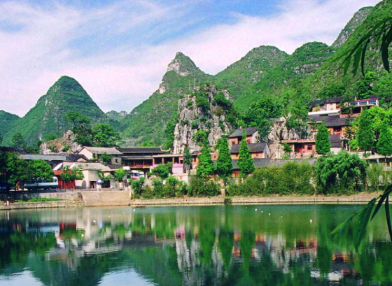 6 Days Guizhou Ethnic Minorities & Villages Hiking Tour